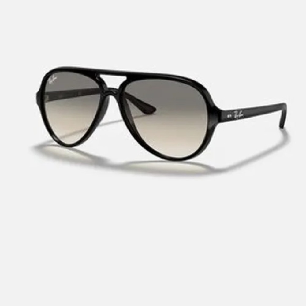 Ray-Ban Cats 5000 Gradient Black Aviator Shades